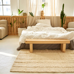 Handgefertigter Teppich Linha, verschiedene Größen