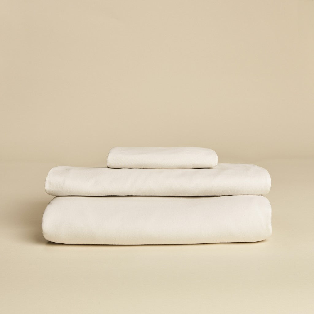 Baumwollsatin Kissenbezug in Creme - Sono Off White