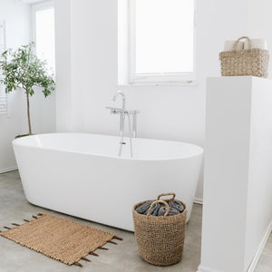 Runder Seegras Korb Mera im Badezimmer