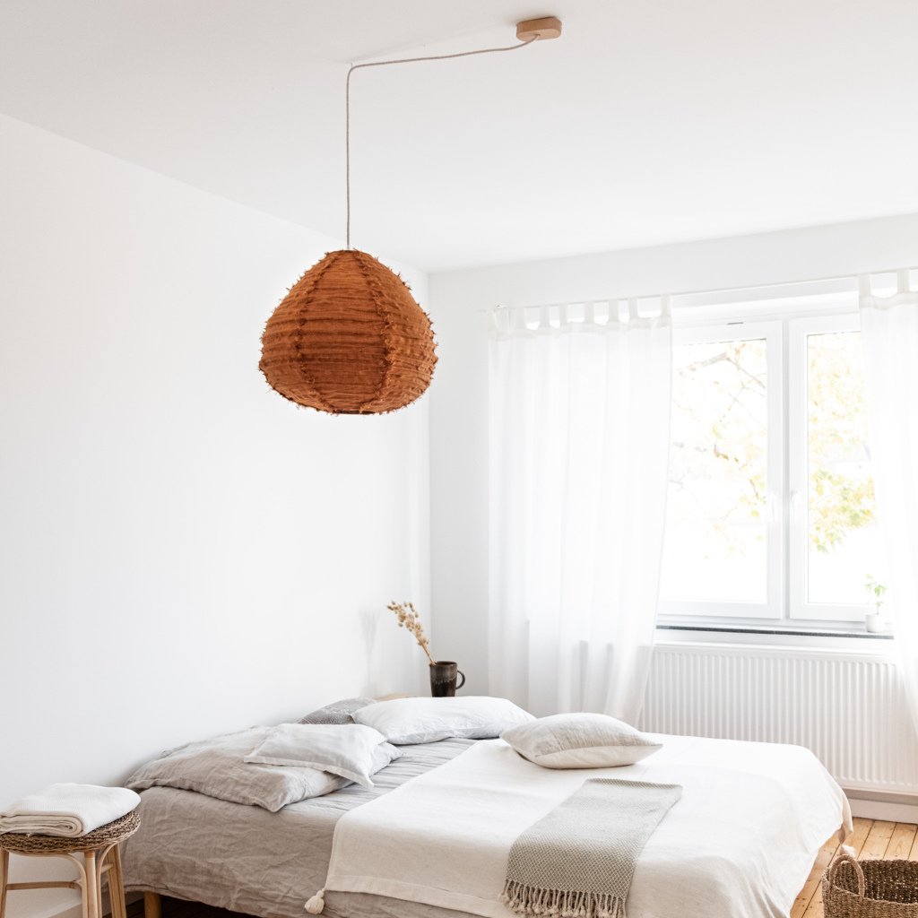 Pendelleuchte Pir aus Leinen, ton