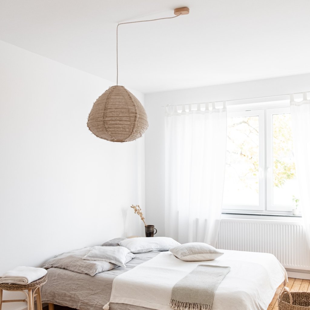 Pendelleuchte Pir aus Leinen, natur