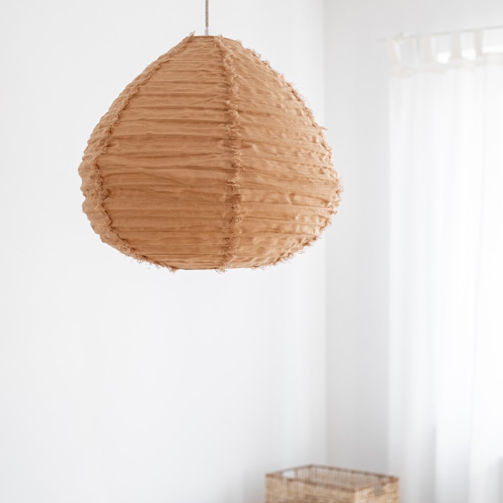 Pendelleuchte Pir aus Leinen, toffee