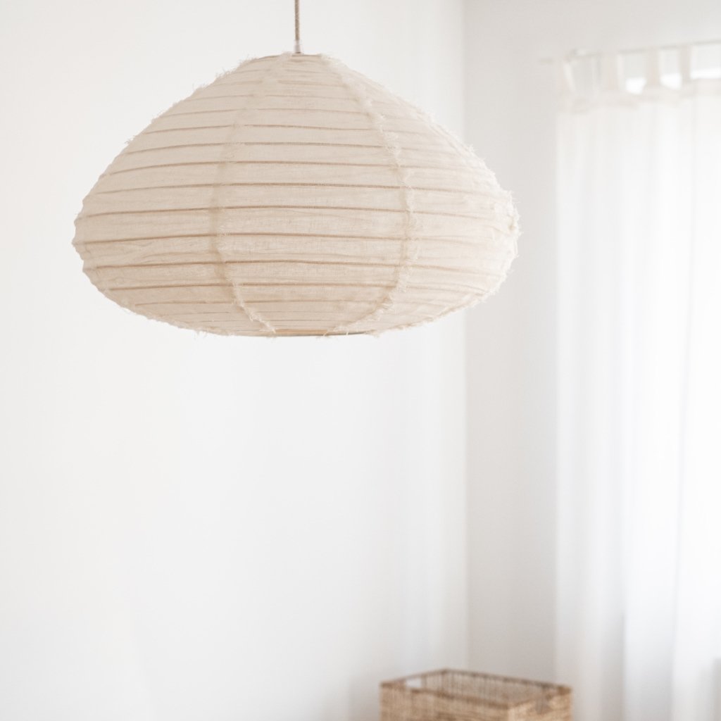 Weißer Leinen Lampion mit Textil Kabel