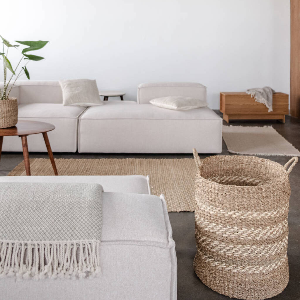 Großer Wäschekorb modern als Wohnzimmer Deko